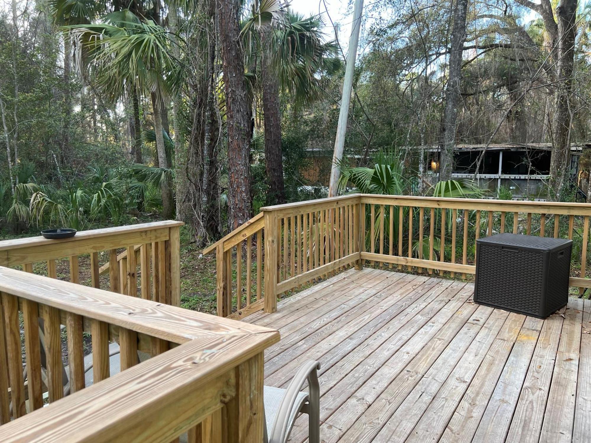 Nature Coast Inn & Cottages Inglis エクステリア 写真