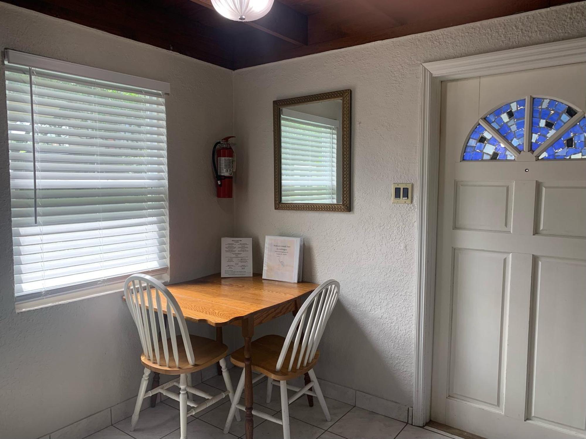 Nature Coast Inn & Cottages Inglis エクステリア 写真